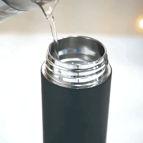 ¿Tu café se enfría antes de que puedas terminarlo?               ThermoSense™